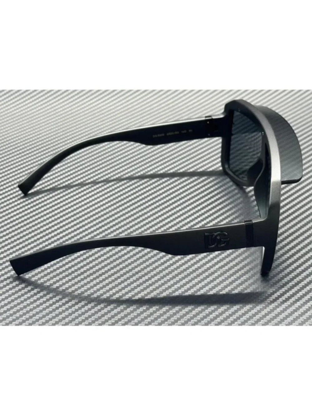 New Dolce & Gabbana Men Matte Black Sunglasses -21-145